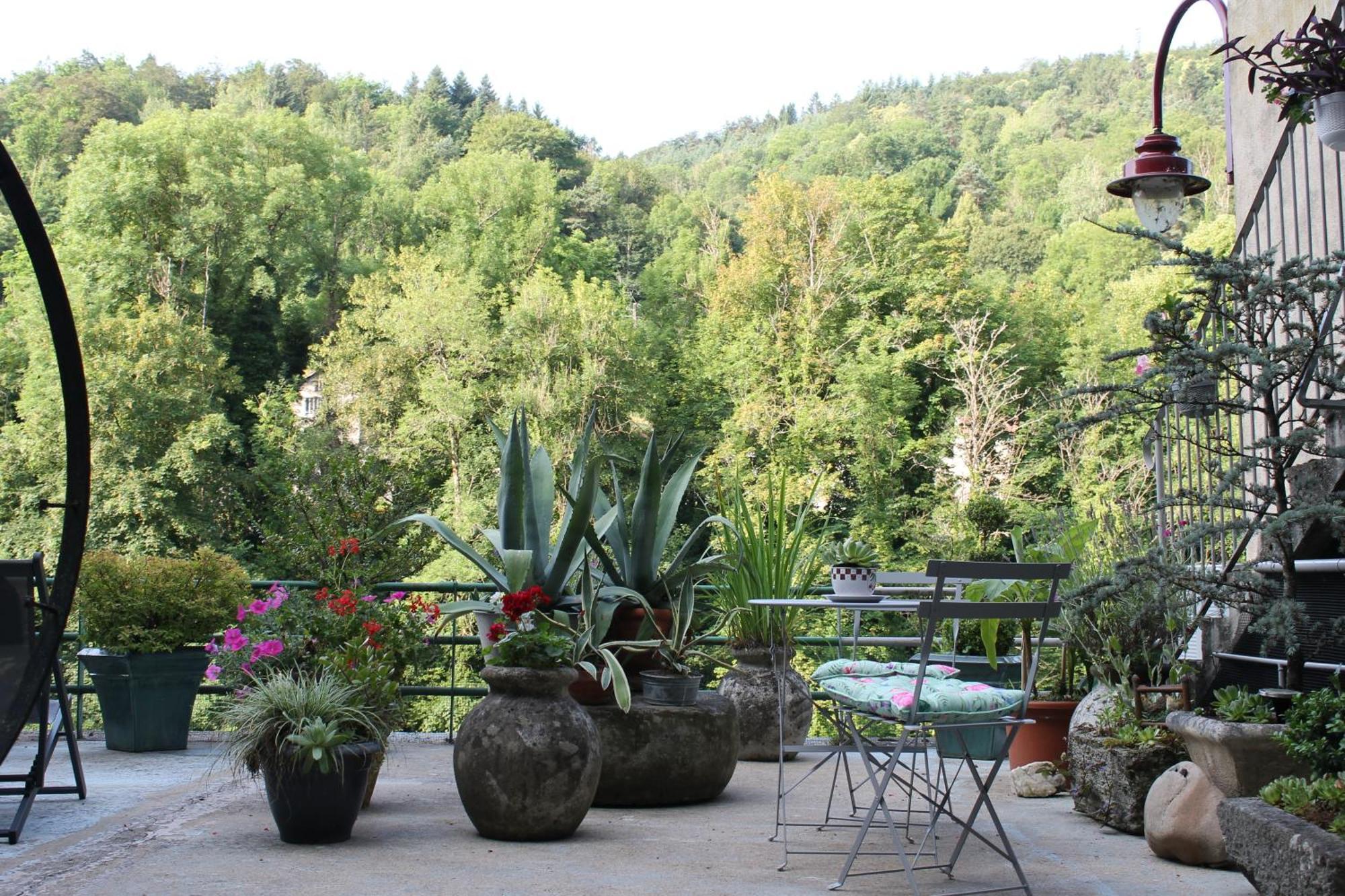 Chambre Bounty, B&B, Cuisine Privee, Lit Queen Size, Terrasse, Parking, Garage Olliergues Exteriér fotografie