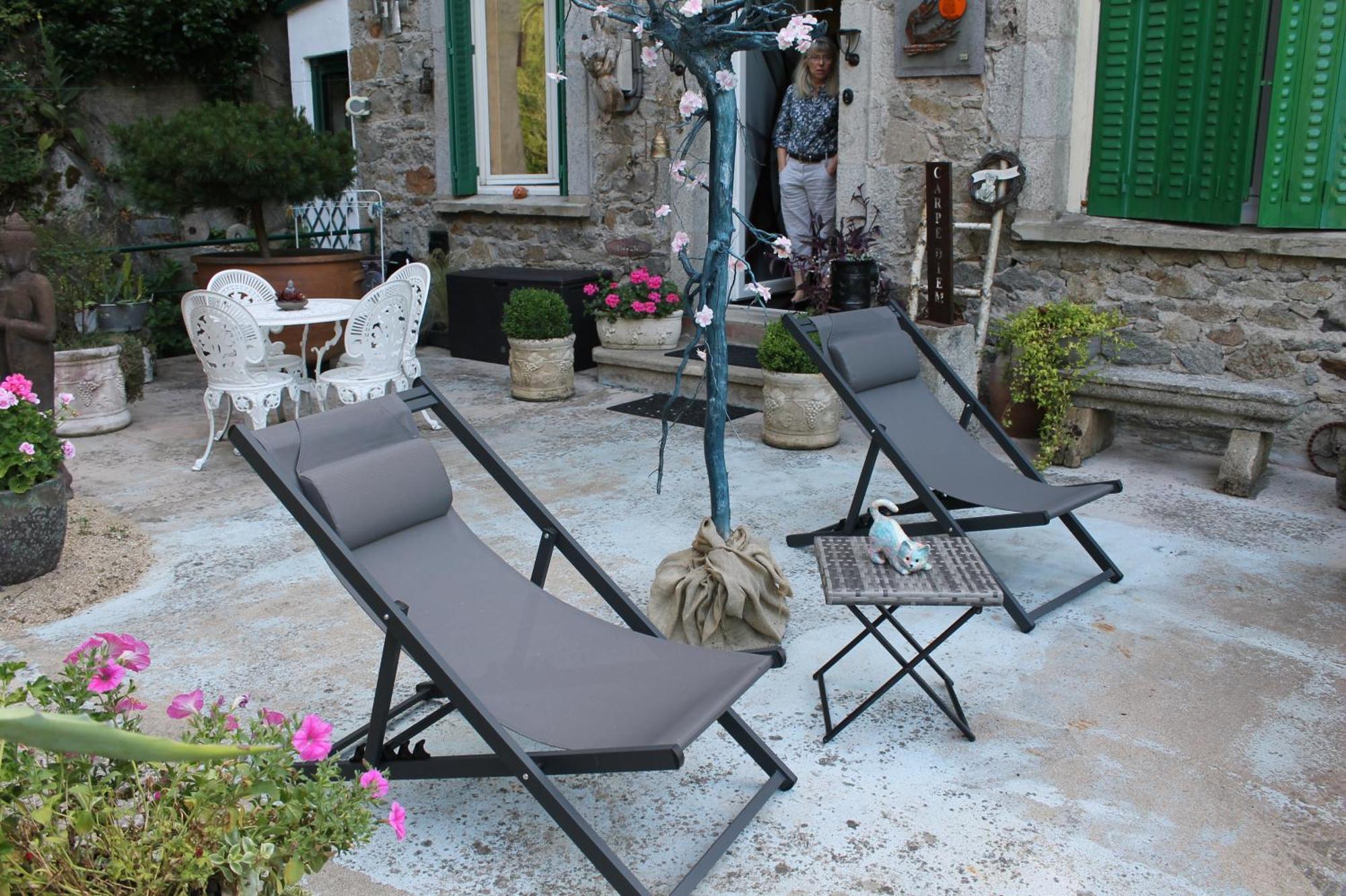 Chambre Bounty, B&B, Cuisine Privee, Lit Queen Size, Terrasse, Parking, Garage Olliergues Exteriér fotografie